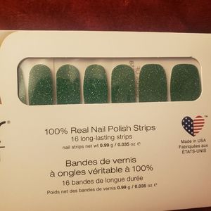 Color street queen of green